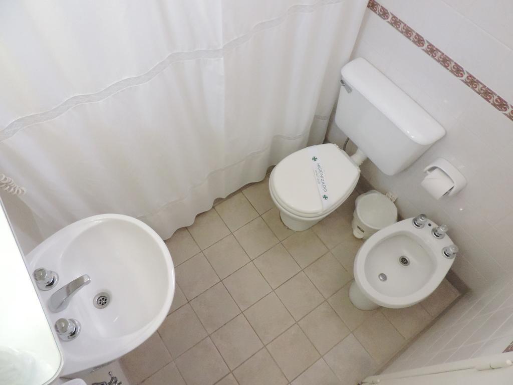 Hotel Galicia Trelew Δωμάτιο φωτογραφία
