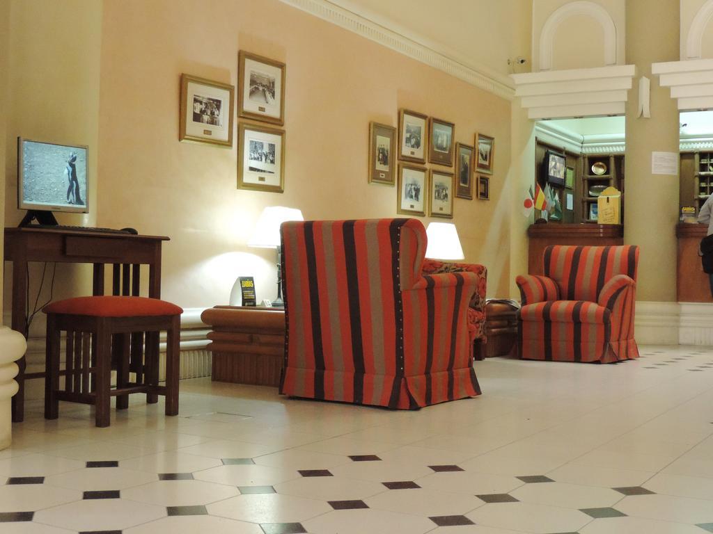 Hotel Galicia Trelew Εξωτερικό φωτογραφία