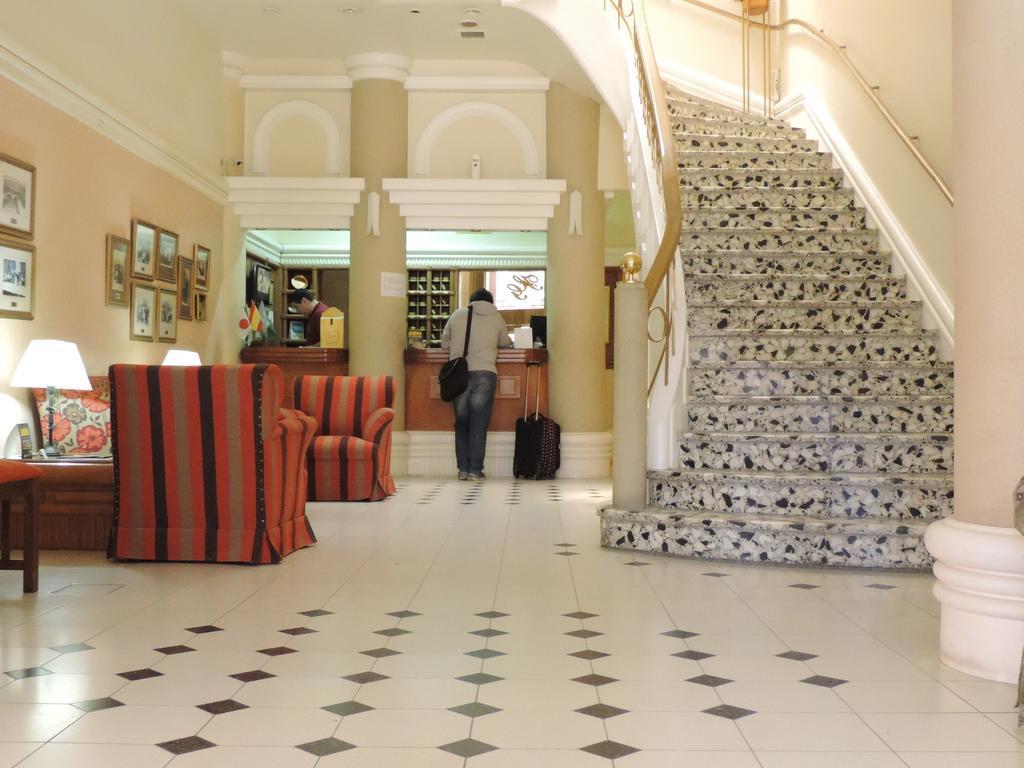 Hotel Galicia Trelew Εξωτερικό φωτογραφία